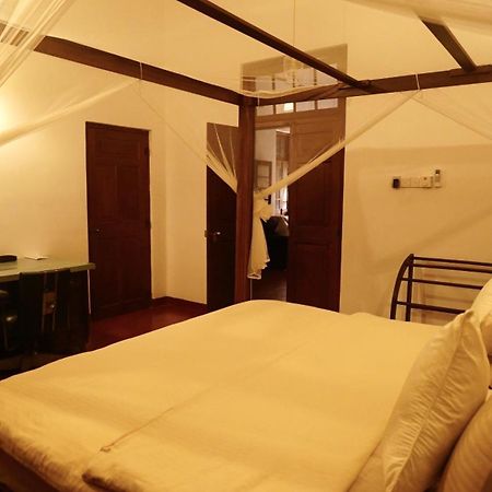 Colonial Residence Kandy Villa Екстер'єр фото