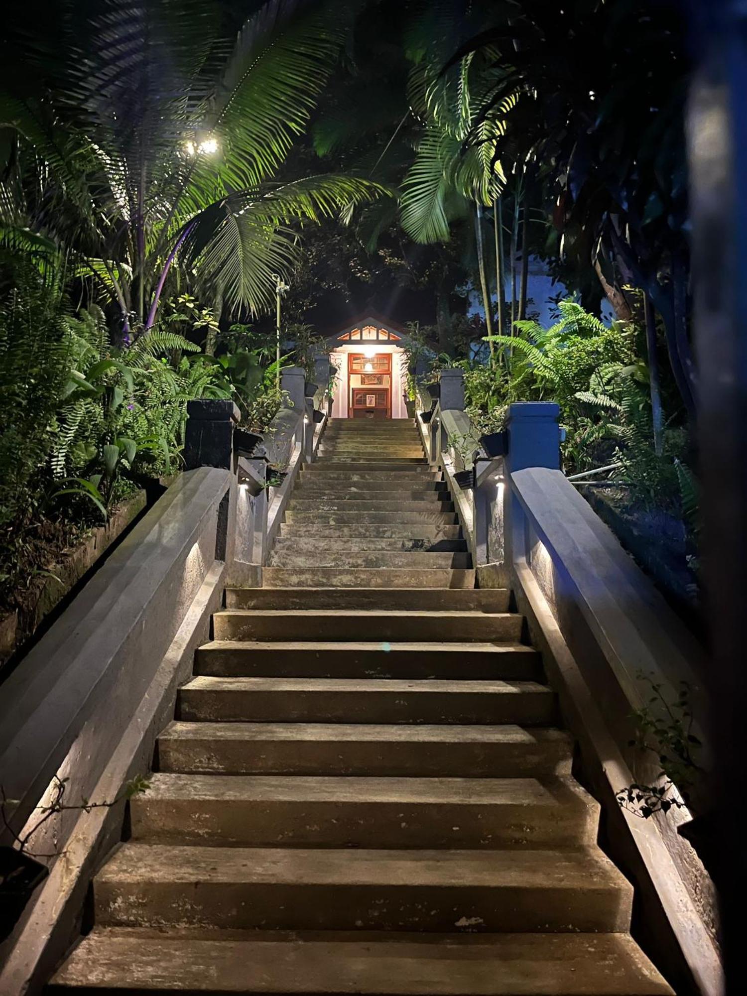 Colonial Residence Kandy Villa Екстер'єр фото