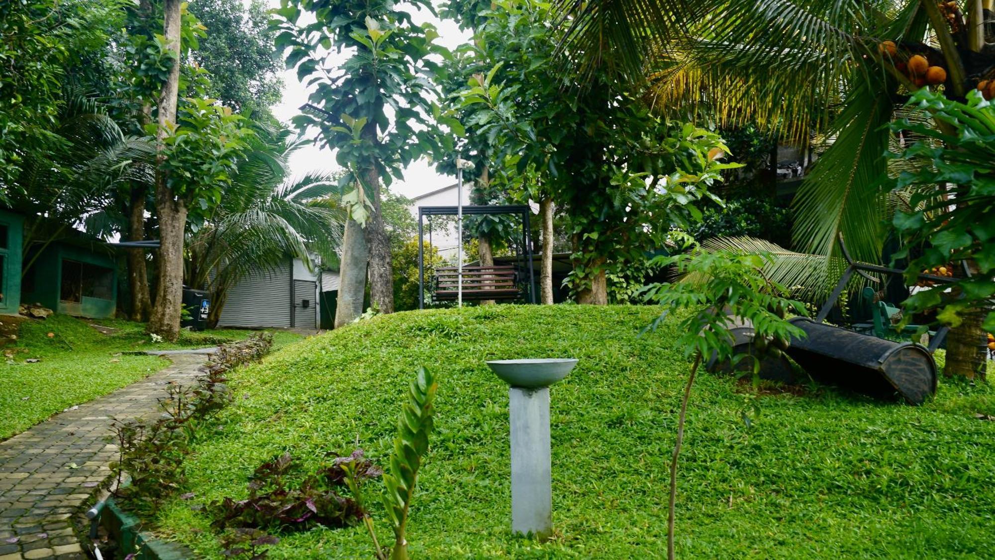 Colonial Residence Kandy Villa Екстер'єр фото