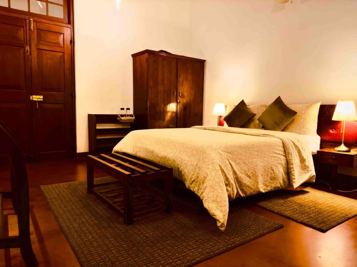 Colonial Residence Kandy Villa Екстер'єр фото