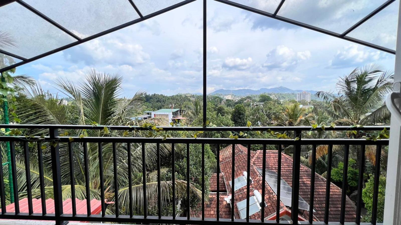 Colonial Residence Kandy Villa Екстер'єр фото