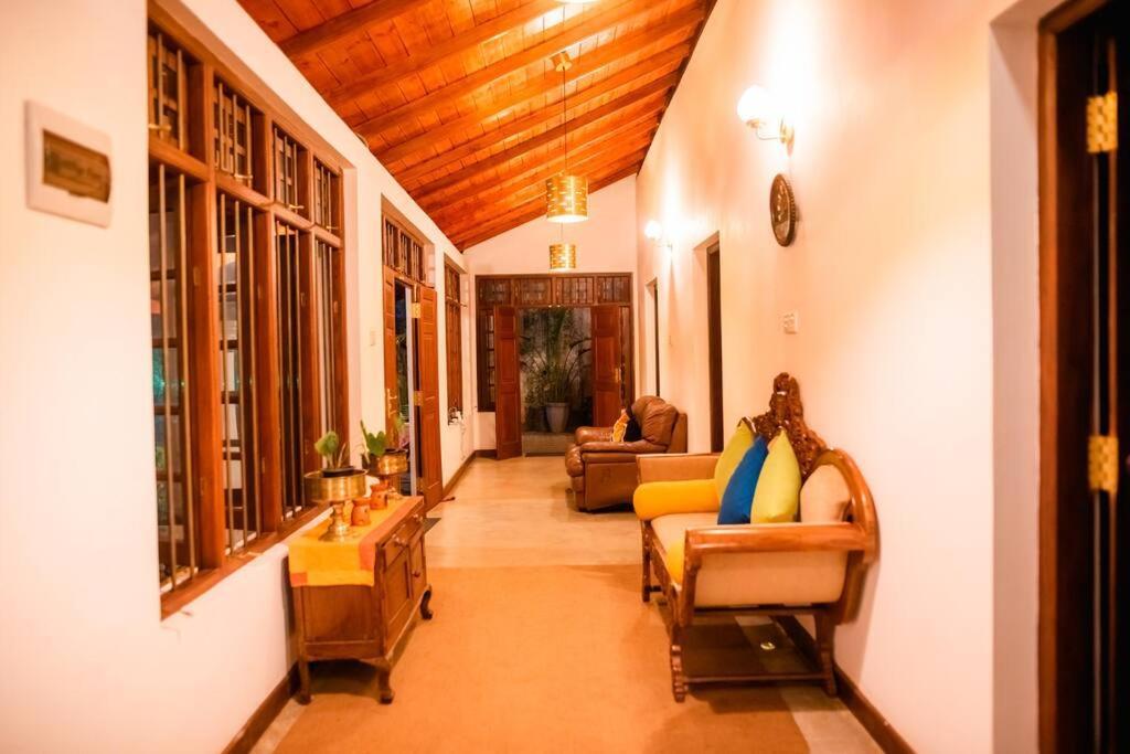 Colonial Residence Kandy Villa Екстер'єр фото