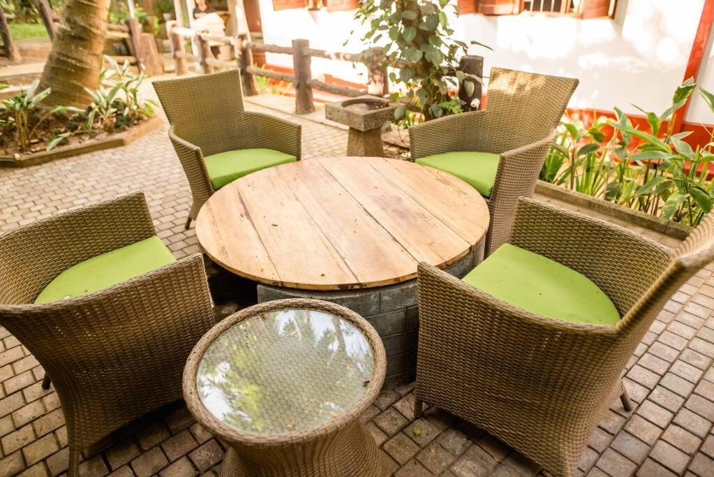 Colonial Residence Kandy Villa Екстер'єр фото